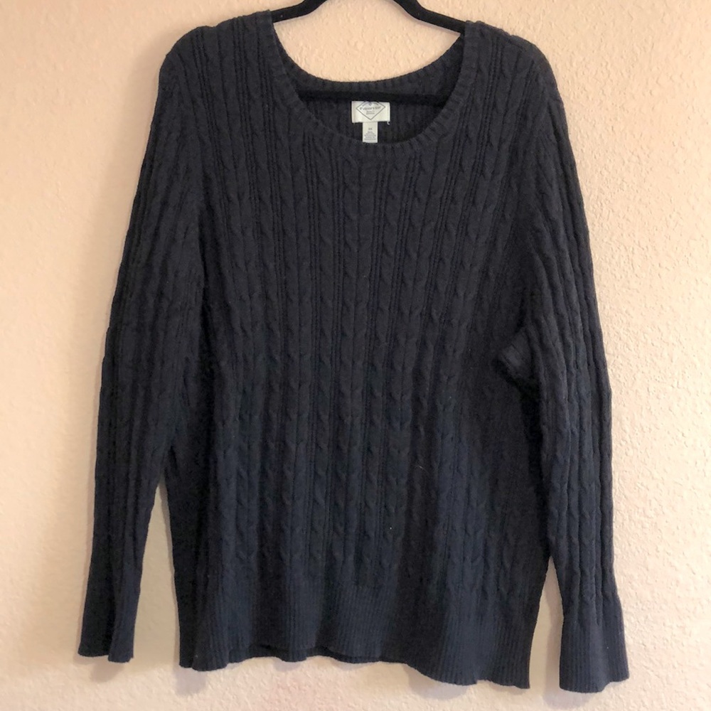 St Johns Bay Woman’s Black Long Sleeve Knit Sweater